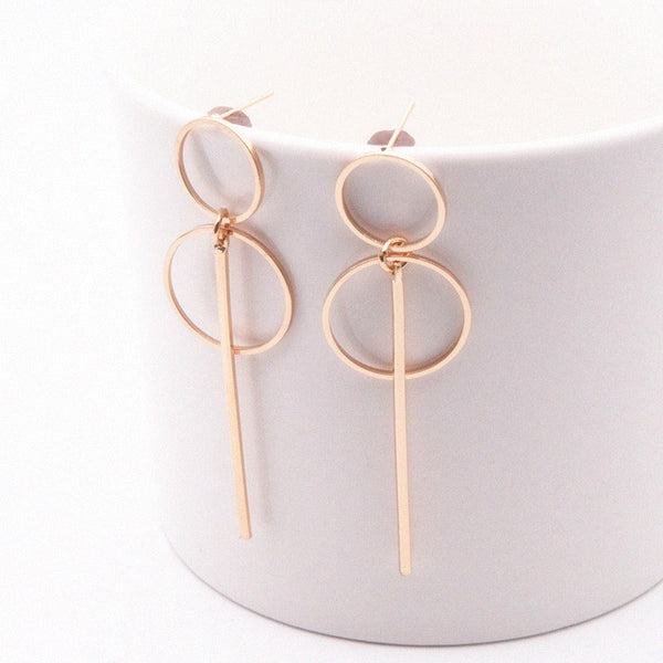 Long Slope Geometric asymmetry Rhinestone circle earrings - shopngos