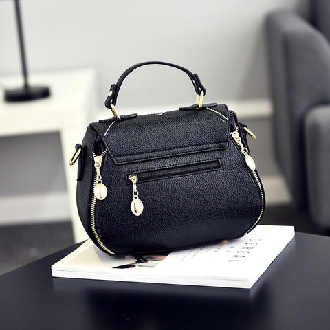 Geometry Small V Style Saddle Luxury Crossbody  Famous  Designer Louis - shopngos