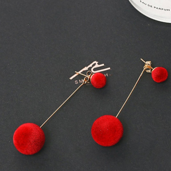 Long Slope Geometric asymmetry Rhinestone circle earrings - shopngos