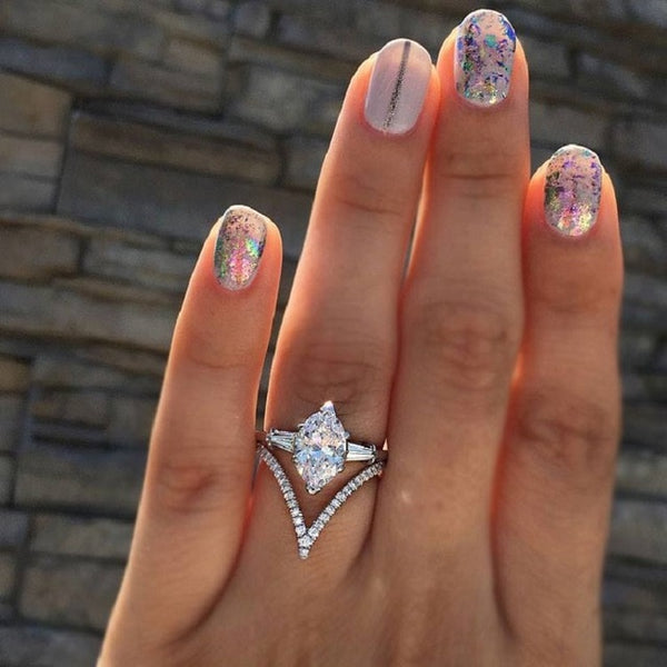 Crystal  Engagement Claws Design Hot Sale Rings - shopngos