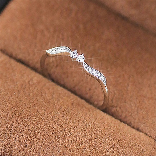 Crystal  Engagement Claws Design Hot Sale Rings - shopngos